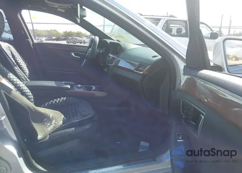 2012 Mercedes-Benz E 350 4Matic z USA, uszkodzony, nr VIN WDDHF8JB3CA625271